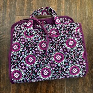 Vera Bradley Large Hanging Travel Organizer in Purple Medallion Print NWOT
